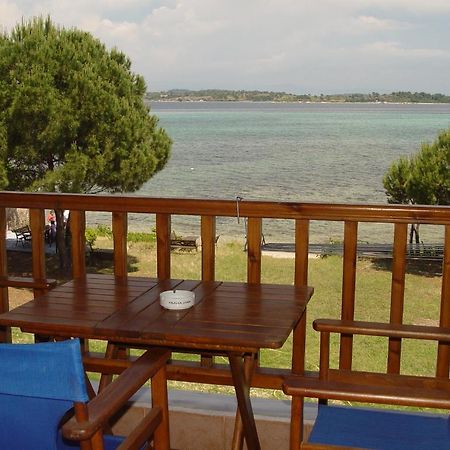 Studios Efi Beach วูร์วูรู ภายนอก รูปภาพ