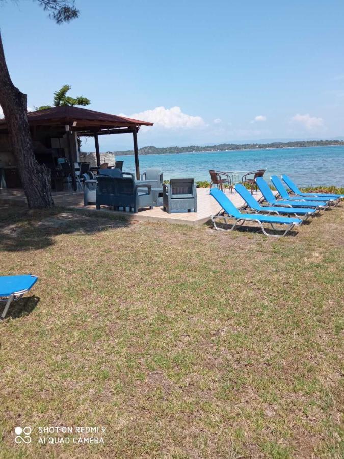 Studios Efi Beach วูร์วูรู ภายนอก รูปภาพ