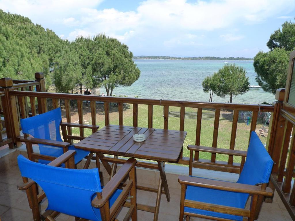 Studios Efi Beach วูร์วูรู ภายนอก รูปภาพ